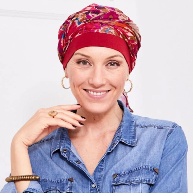Acheter foulard chimio pr&eacute;form&eacute; coton Ughet Bord rouge beige &ndash; foulard cancer au meilleur prix