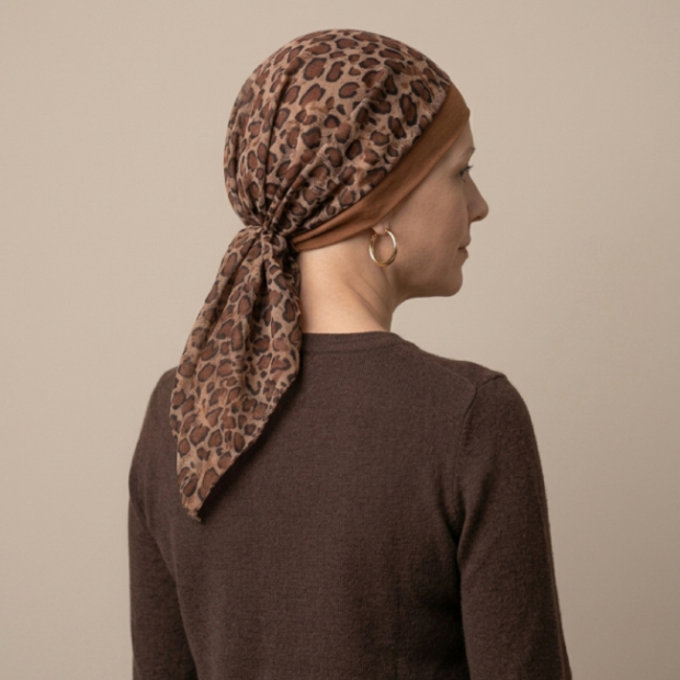 Foulard chimio pr&eacute;form&eacute; Ughet L&eacute;opard marron - Comptoir de Vie