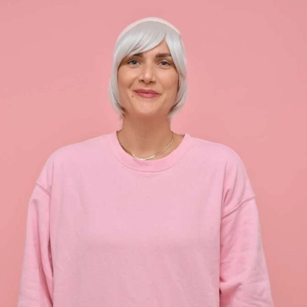 Couronne de cheveux courte blanche Line | Comptoir de Vie