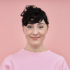 Fausse frange boucl&eacute;e brun noir Amandine | Comptoir de Vie