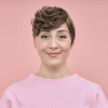 Fausse frange boucl&eacute;e blond fonc&eacute; dor&eacute; | Comptoir de Vie